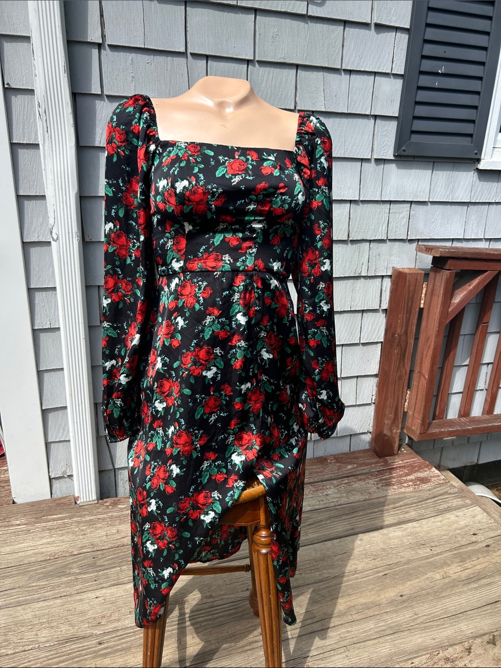 Audrey Parks Francesca’s Black Floral Square-Neck Long Sleeve romantic dress XS